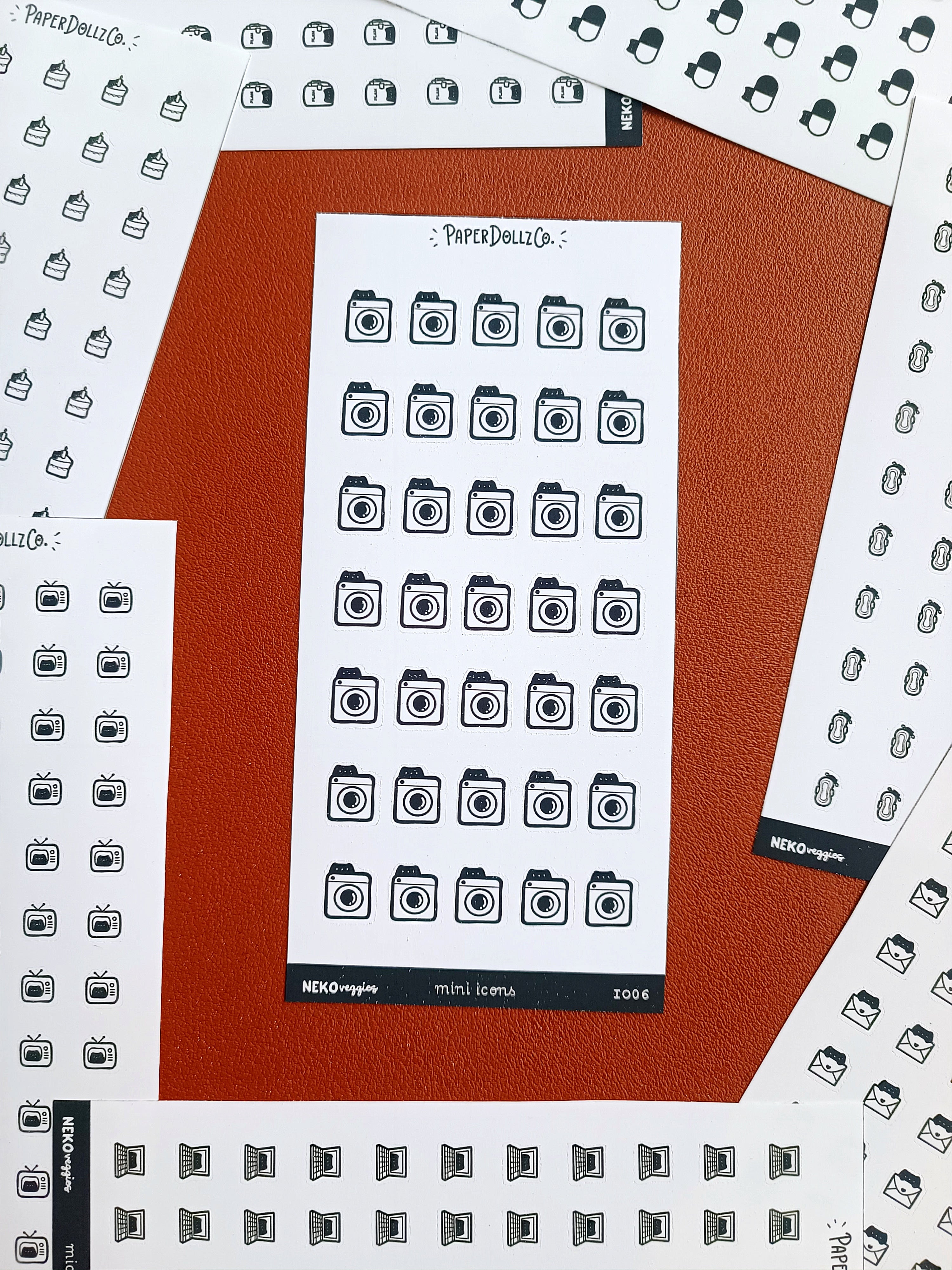 Laundry | PaperDollzCo | Icon Sticker | i006