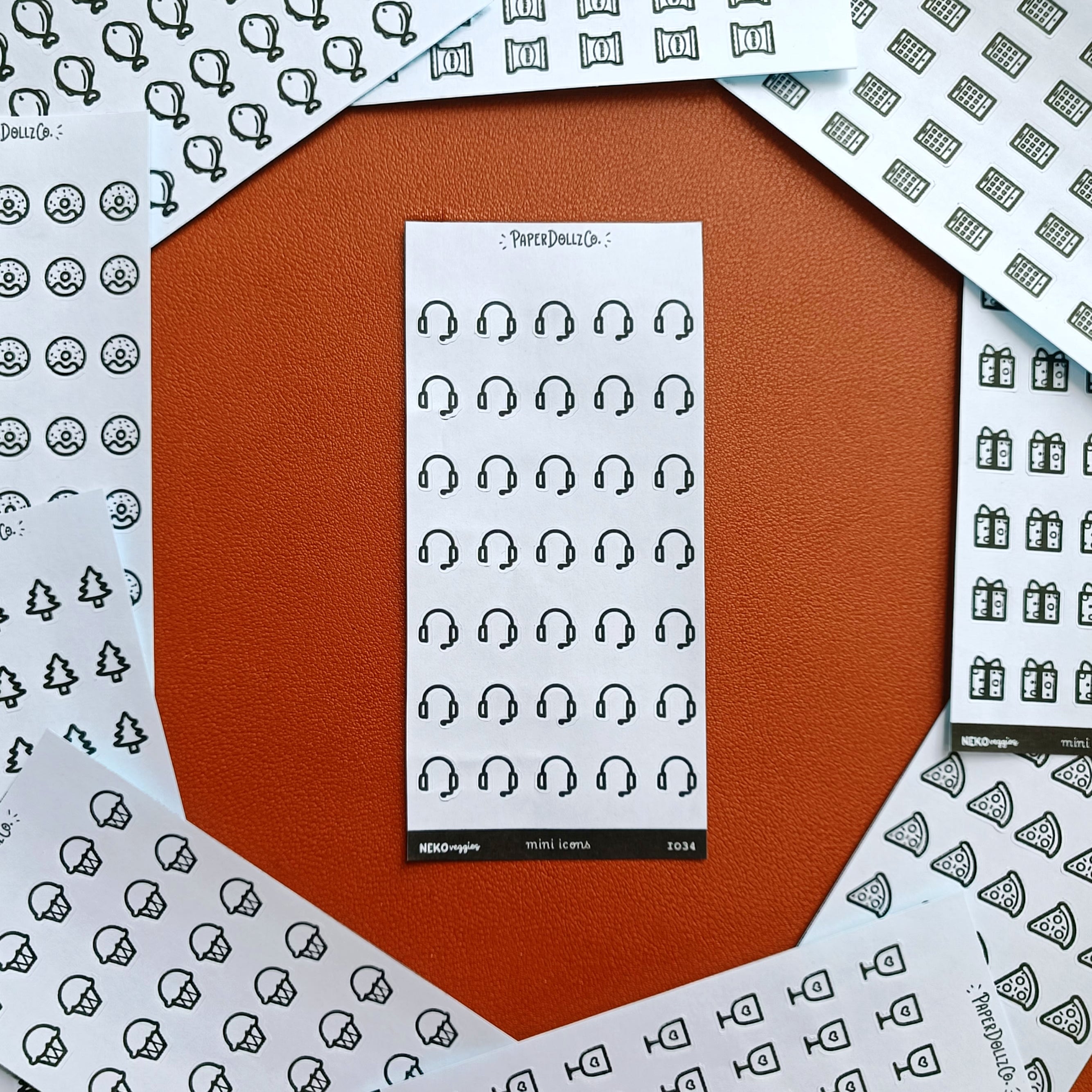 Headphone | PaperDollzCo | Icon Sticker | i034