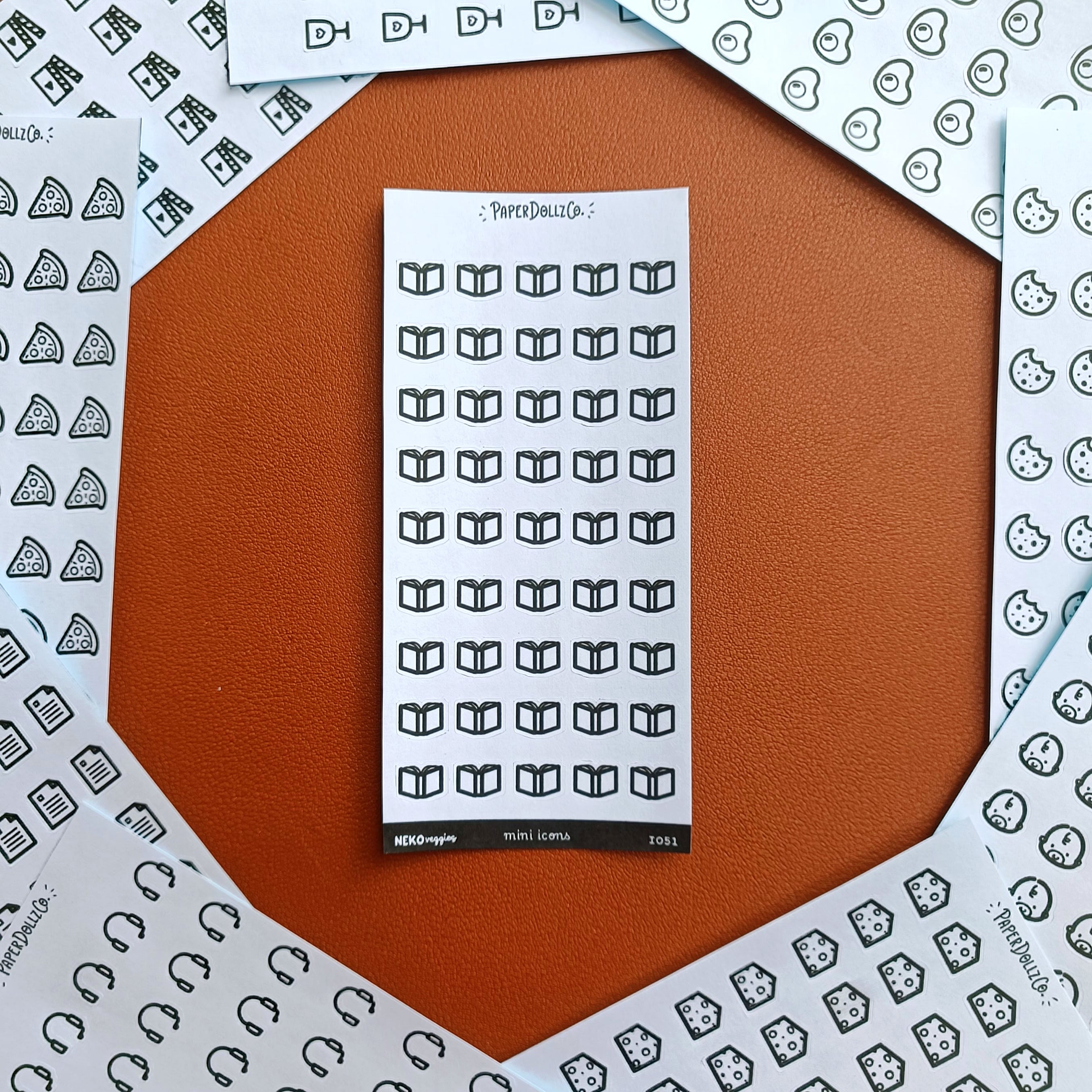 Book | PaperDollzCo | Icon Sticker | i051