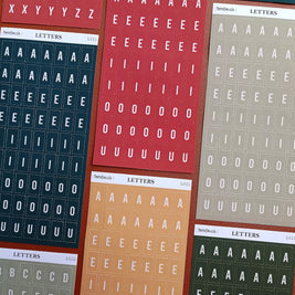 Letter Journal Sticker | Vowels | Christmas Colors | L021