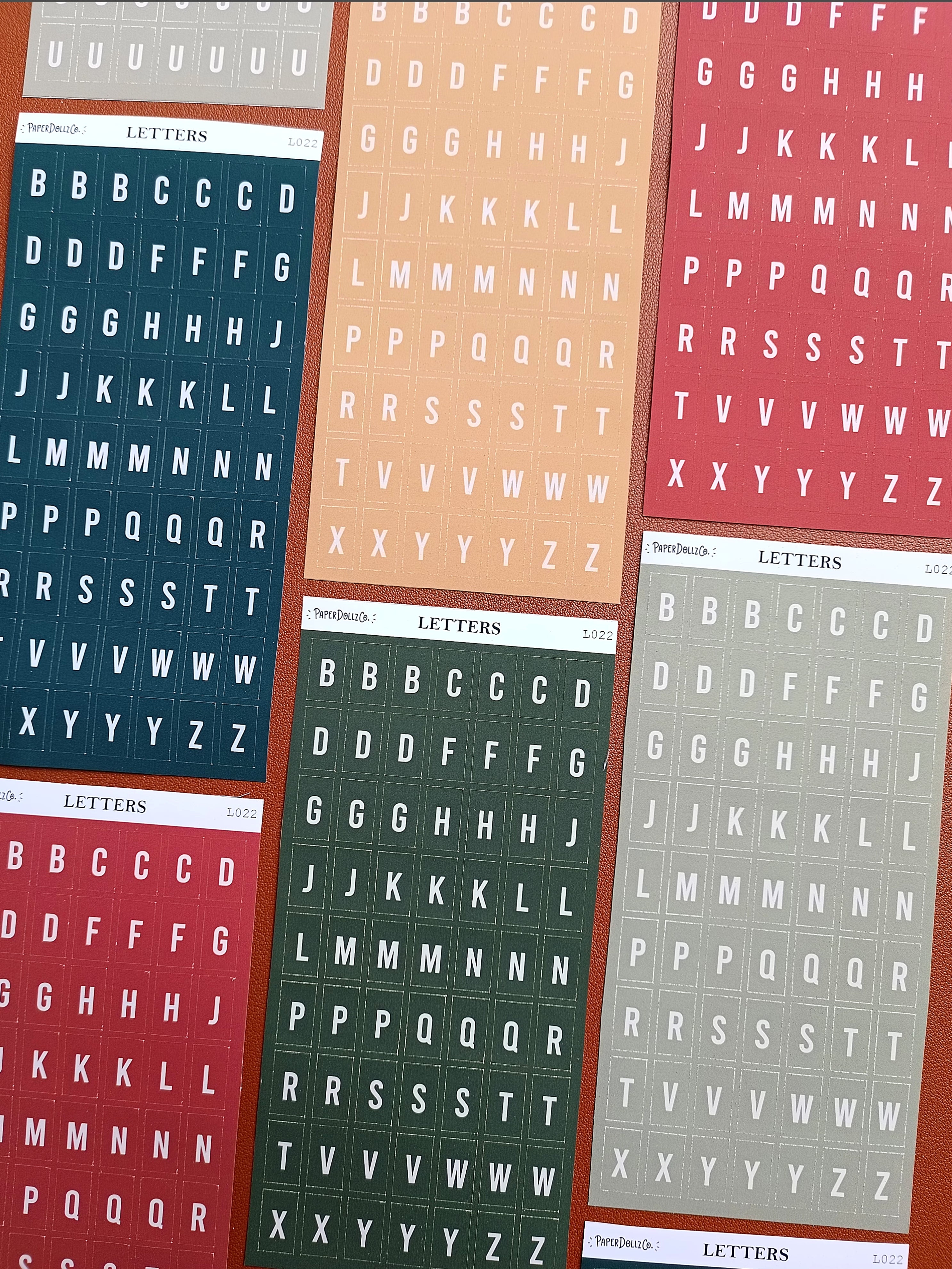 Letter Journal Sticker | Consonant | Christmas Colors | L022