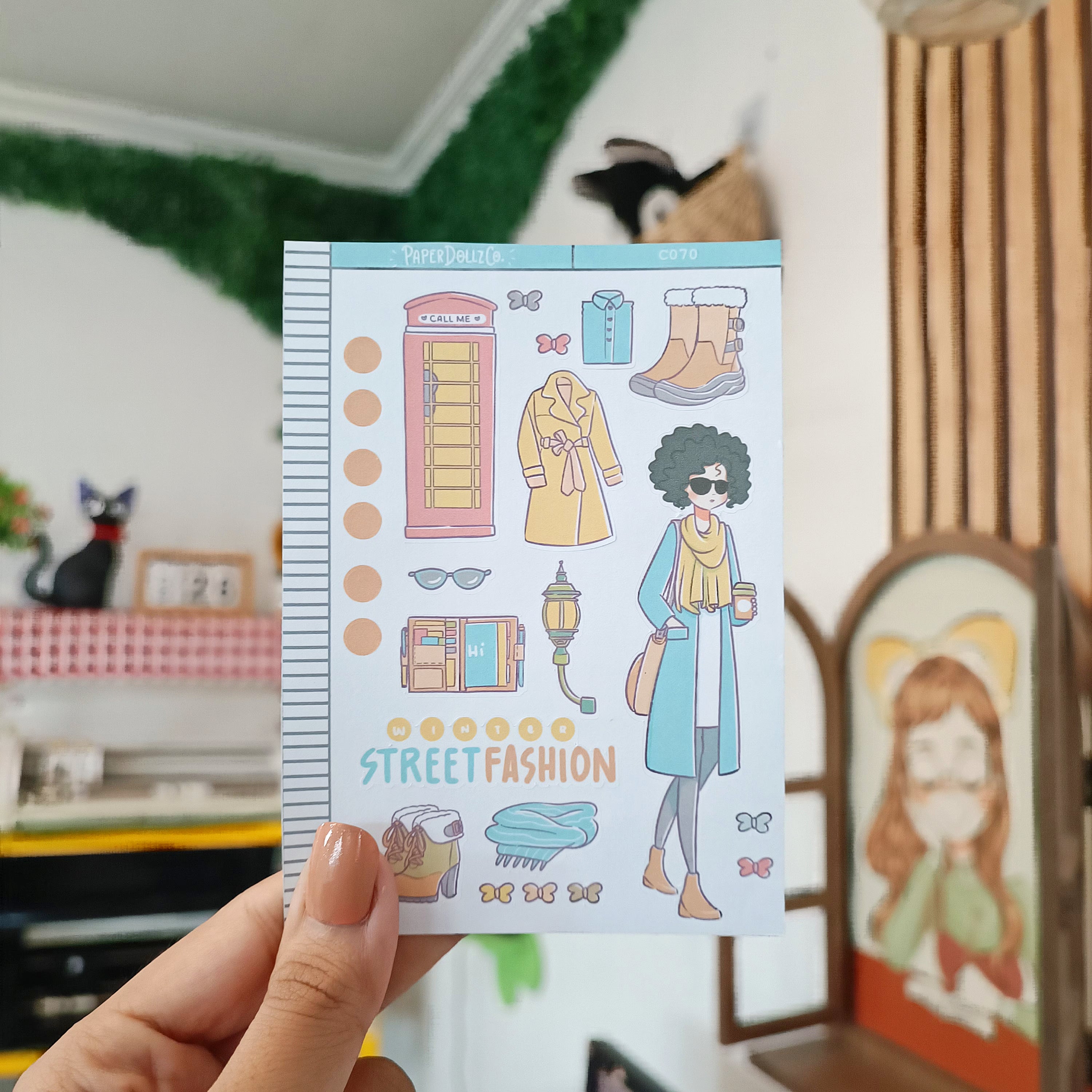 Winter Street Fashion | Collection Sticker | C070