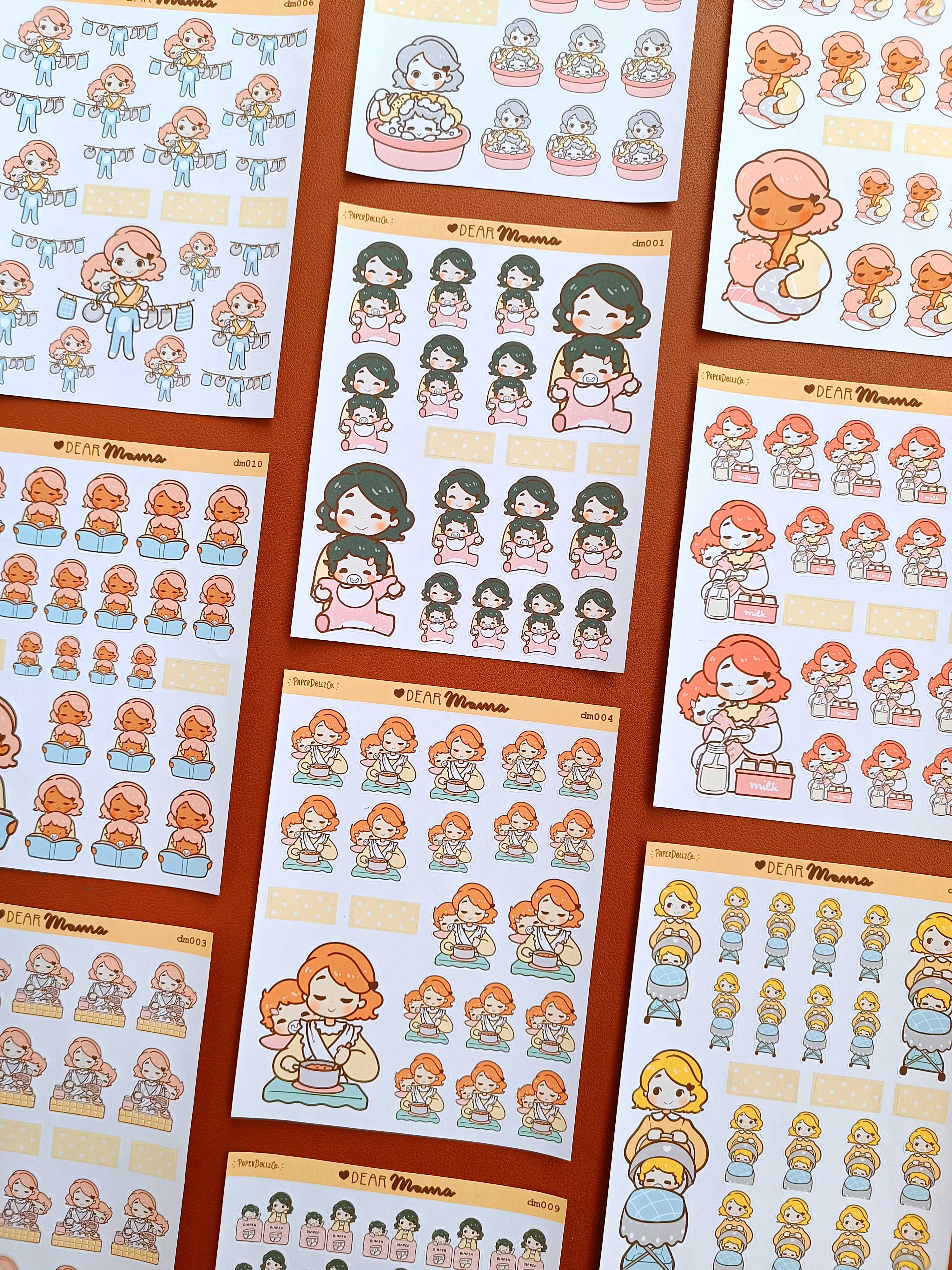 Give the Baby a Bath | Dear Mama | PaperdollzCo | dm005b | dm005g