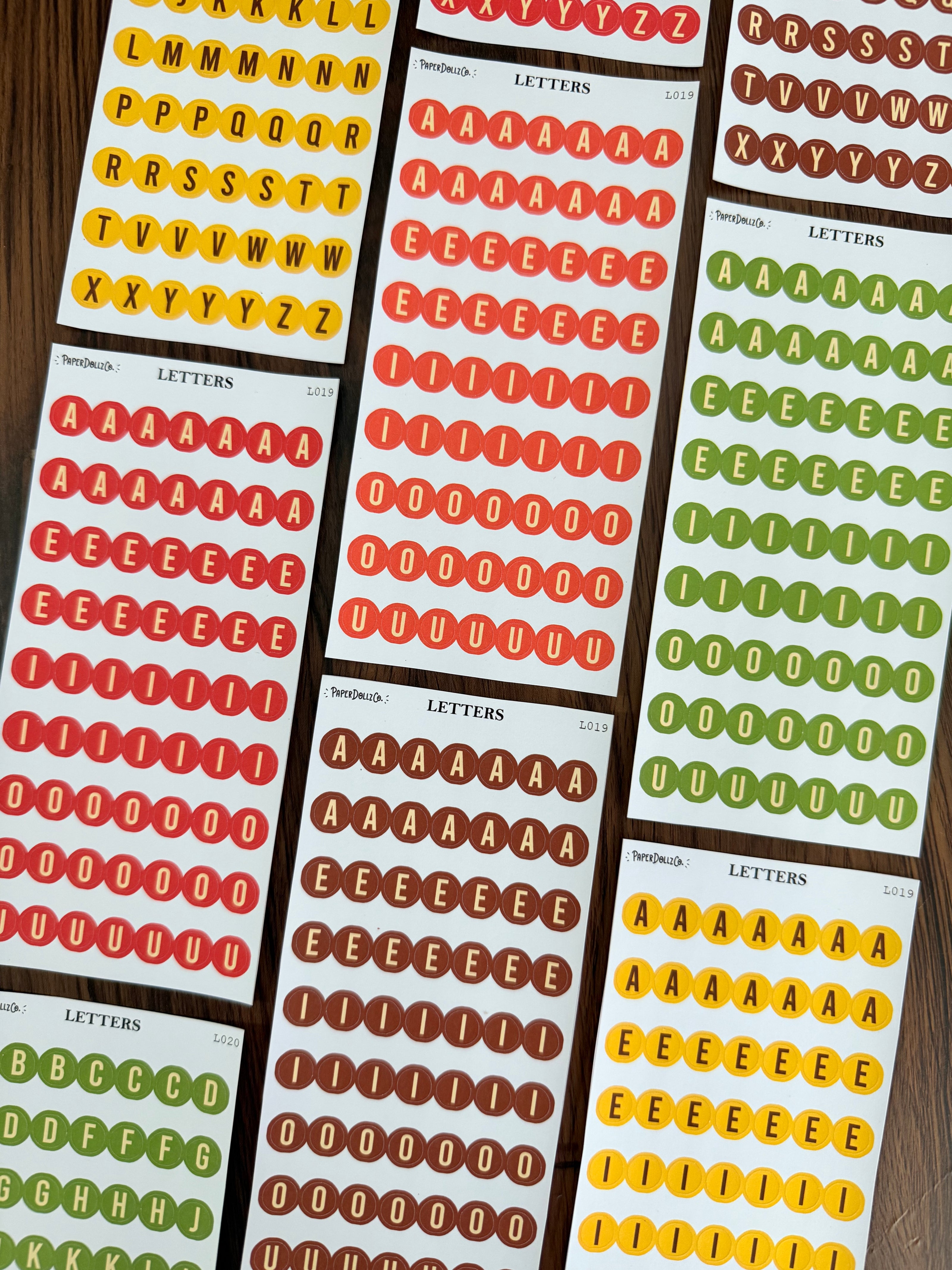 Letter Journal Sticker | Vowels | Autumn Colors | L019